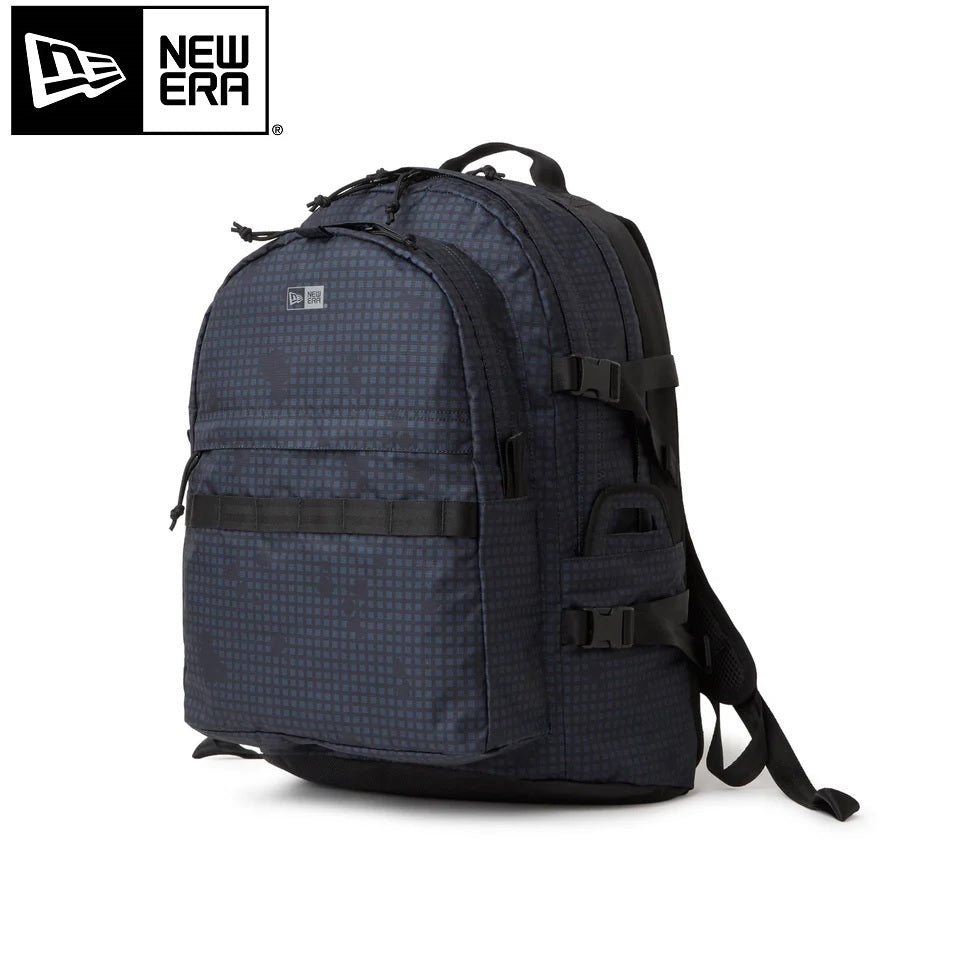 NEW ERA ( ニューエラ ) キャリアパック 35L ブラックナイトカモ