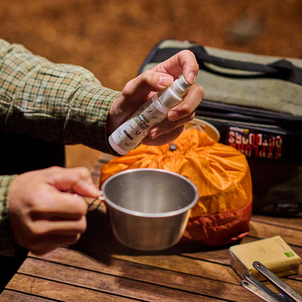 asobito ( アソビト ) 水がいらないGood Trail Cleaner | クリーナー | abo-20 | 洗浄 | 消臭 | 除菌 | 登山 | キャンプ | ハイキング | お出かけ | 水がいらない | 小型ボトル | アルカリイオン水 | スプレー