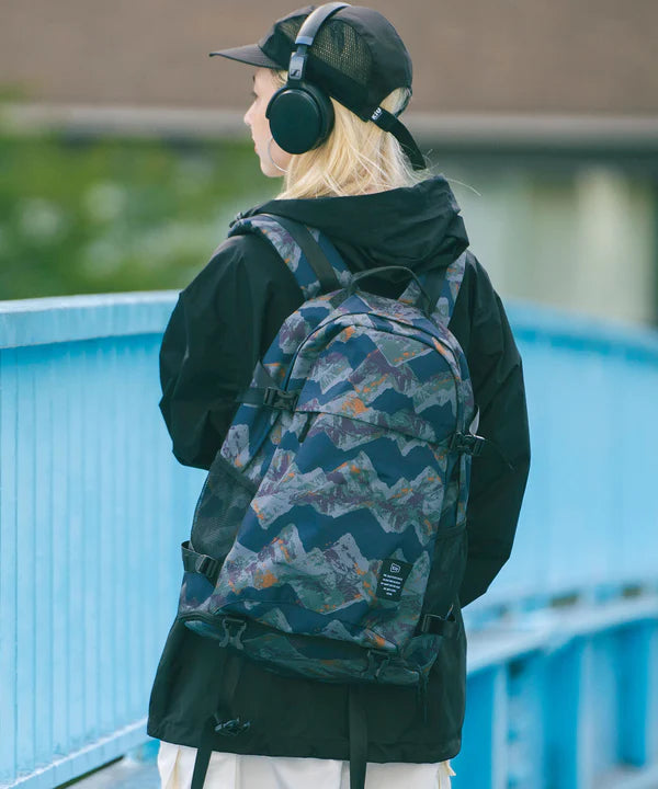 KiU ( キウ ) 600D バックパック K111 | リュック | リュックサック | バックパック | 旅行 | 通勤 | デイリー | 通学 | 大容量 | デイパック | アウトドア | キャンプ | 靴収納