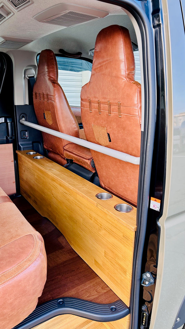 ハイエースDX専用 アームレスト センターコンソール