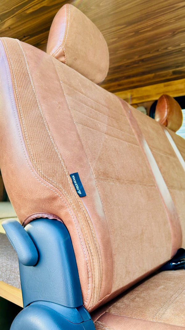 ハイエースDX専用 アームレスト センターコンソール