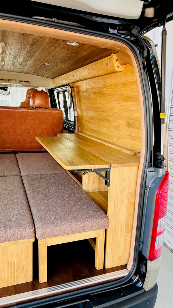 ハイエースDX専用 アームレスト センターコンソール