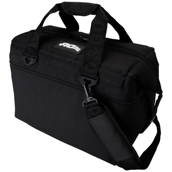 AO Coolers ( エーオークーラーズ ) 24パック キャンバス ソフトクーラー | クーラーバッグ | 運動会 | ピクニック | キャンプ | アウトドア | レジャー | 保冷 | 人気 | 定番