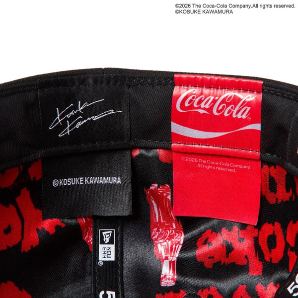 NEW ERA ( ニューエラ ) 59FIFTY Coca-Cola designed by Kosuke Kawamura コカ･コーラ ブラック キャップ 帽子 コラボ コカコーラ メンズ レディース ユニセックス 59FIFTY ストリート カジュアル おしゃれ 15156555