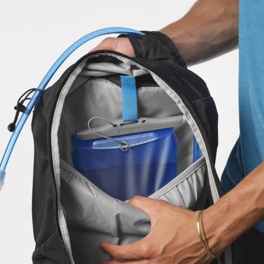 SALOMON ( サロモン ) TRAILBLAZER 20 | ユニセックス | ハイキングバッグ | リュック | リュックサック | バックパック | デイパック | ハイキング | 通気性 | アウトドア | 登山 | キャンプ | 20L | 軽い | 通勤