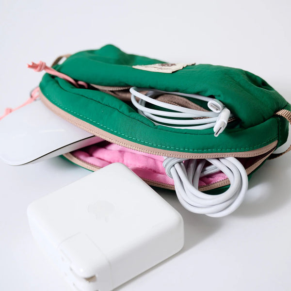 COBMASTER ( コブマスター ) COB-PADDED MULTI POUCH M ポーチ マルチポーチ パッド入り クッションポーチ 小物入れ 小物収納 整理整頓 旅行 アウトドア キャンプ 男女兼用 ユニセックス メンズ レディース 81950000