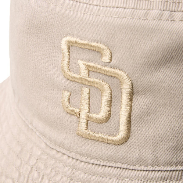 NEW ERA ( ニューエラ ) バケット01 リバーシブル MLB Bucket Hat サンディエゴ・パドレス アッシュブラウン/ウォルナット | 帽子 | バケットハット | バケハ | 可愛い | オシャレ | 日よけ | ロゴ | コットン | カジュアル | 14744769 | にゅーえら | リバーシブル