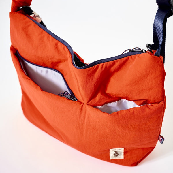 COBMASTER ( コブマスター ) COB-PADDED SHOULDER バッグ ショルダーバッグ 10L 軽い 軽量 鞄 パデッドショルダー レディース メンズ ユニセックス 通勤 通学 レジャー 外ポケット カジュアル 81949800