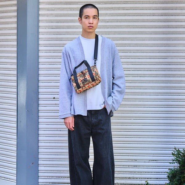 KiU ( キウ ) 【 PENDLETON® × KiU LMITIED ITEM 】 スクエアパデッドミニボストンバッグ K483 | バッグ | 小型バッグ | 小さめ | コラボ | ミニボストンバッグ | コンパクト | ころん | カジュアル | ハンドバッグ | ショルダーバッグ | きう