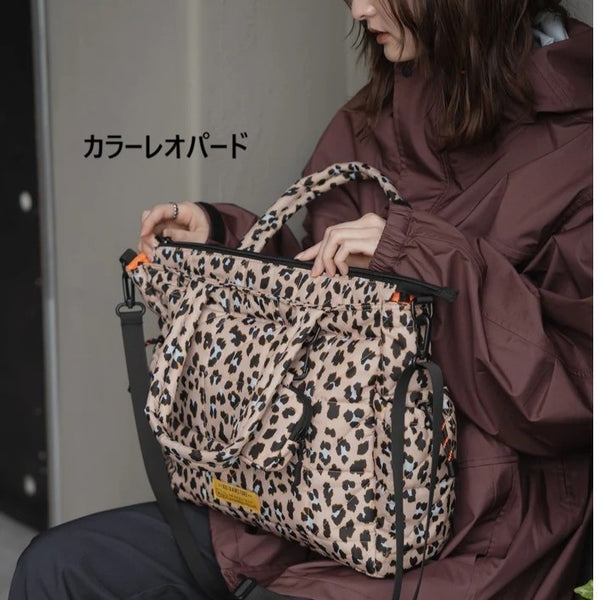 KiU ( キウ ) スクエアパデッドマルチパーパストートバッグ K477 トートバッグ レディース メンズ ユニセックス A4 PC対応 14インチ 撥水 はっ水 2WAY ショルダーバッグ パデッド キルティング ミニポーチ付き 大容量 14.5L 通勤 通学 ビジネス 旅行 アウトドア おしゃれ