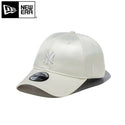 NEW ERA ( ニューエラ ) 9TWENTY White Day ニューヨーク・ヤンキース クローム | 帽子 | キャップ | サテン | クロスストラップ | サイズ調整 | ユニセックス | お出かけ | オシャレ | アウトドア | キャンプ | 14908286 | にゅーえら