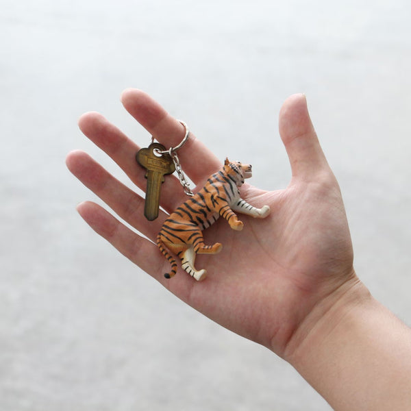 DETAIL ( ディテール ) Animal Keyring アニマルキーリング | 動物 | キーホルダー | キリン | ラクダ | ゾウ | ミーアキャット | オランウータン | ブラキオサウルス | 恐竜 | トリケラトプス | ティラノサウルス | ステゴサウルス | スマトラトラ