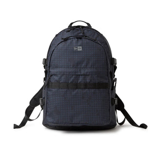 NEW ERA ( ニューエラ ) キャリアパック 35L ブラックナイトカモ | リュック | リュックサック | デイパック | ユニセックス | 14750923 | 通勤 | 通学 | シンプル | 登山 | ハイキング | にゅーえら
