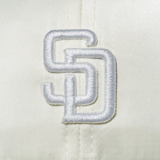 NEW ERA ( ニューエラ ) 9TWENTY White Day サンディエゴ・パドレス クローム | 帽子 | キャップ | ユニセックス | サイズ調整 | ポリエステル | クロスストラップ | お出かけ | アウトドア | オシャレ | 14908285 | にゅーえら