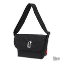 Manhattan Portage ( マンハッタンポーテージ ) CASUAL MESSENGER SLIM BP W/DIV MGNT PEANUTS 25 | ショルダーバッグ | バッグ | カバン | スヌーピー | コラボ | チャーリー・ブラウン | 1605JRSBPDMGNTPNS25 | まんはったんぽーてーじ | アウトドア | お出かけ