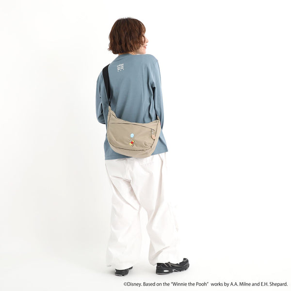 Manhattan Portage ( マンハッタンポーテージ ) DUET SHOULDER BAG NYLON TUSSAH QUILL 25 / POOH | プーさん | バッグ | ショルダーバッグ | 小型バッグ | 軽量 | 軽い | レジャー | アウトドア | お出かけ | MP2409TSPH25 | まんはったんぽーてーじ