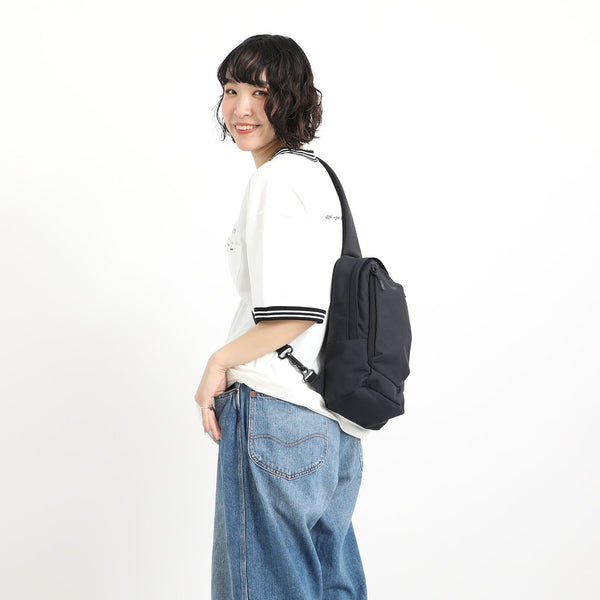 Manhattan Portage ( マンハッタンポーテージ ) NEUES LITTLE ITALY CROSSBODY BAG TUSSAH PVC | バッグ | マット | 防水 | ナイロン | ビジネス | 仕事 | カジュアル | お出かけ | ショルダーバッグ | ボディバッグ | MP1927TSP