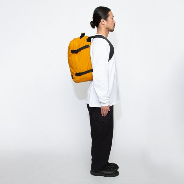 CABINZERO ( キャビンゼロ ) Classic クラシック | 36L | 機内 | 持ち込み | アウトドア | キャンプ | デイパック | 旅行 | 5泊 | バックパック | シンプル | ゆとり | CZ-171201 | CZ-171203 | CZ-171205 | CZ-171309 | CZ-172509