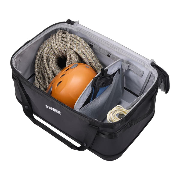THULE ( スーリー ) Thule Chasm ギアキャリア 55L ギアコンテナ ギアバッグ アウトドア収納 キャンプ収納 車載収納 防水 コンテナボックス ソフトコンテナ ギアケース キャンプ用品 3205530 3205529