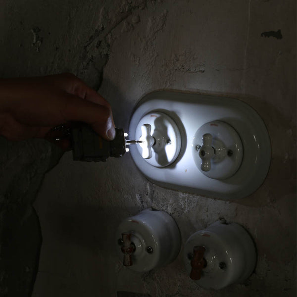 DULTON ( ダルトン ) TOOL KEY CHAIN ROBOT ツール キー チェーン ロボット | ドライバー | 携帯サイズ | ミニ | LEDライト | プラスドライバー | ミニドライバー | 可愛い | K825-1064 | キーホルダー | だるとん