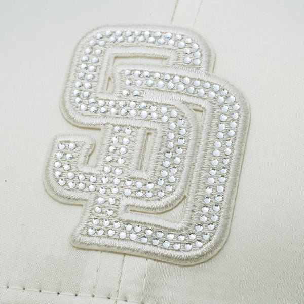 NEW ERA ( ニューエラ ) 9FORTY White Day Rhinestone ラインストーン サンディエゴ・パドレス クローム | 帽子 | キャップ | ユニセックス | クロスストラップ | サイズ調整 | お出かけ | オシャレ | 14908241 | にゅーえら