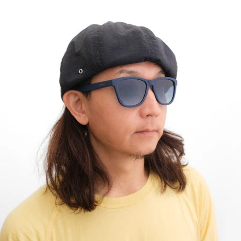 goodr ( グダー ) DRINKS SEAWATER, SEES FUTURE | サングラス | アイウェア | 日差しよけ | スポーツ | アウトドア | お出かけ | 紫外線カット | UVカット | UV400 | 偏光レンズ | ランニング | ぐだー | G00248-OG-BL1-GR