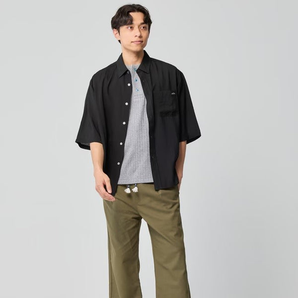 KRIFF MAYER ( クリフメイヤー ) スズシゲ5分袖シャツ | MENS | 2547801 | メンズ | 快適 | 半袖 | 半袖シャツ | 夏服 | アパレル | トップス | 涼しい | シンプル | 刺繍 | オシャレ | くりふめいやー | カジュアル