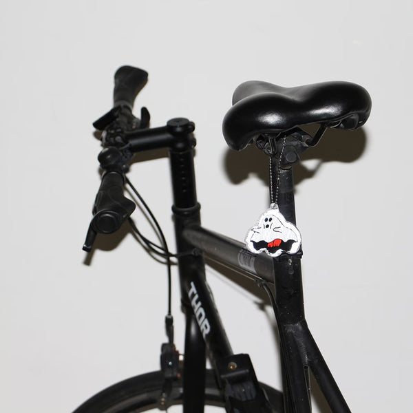 DETAIL ( ディテール ) Ghost Reflector | Midori Komatsu ゴースト リフレクター | イラストレーターコラボ | 2倍光る | 反射 | 3743G | 自転車 | ポップ | 散歩 | 夜道 | 安全性 | オバケ | 可愛い | でぃてーる