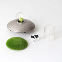 DETAIL ( ディテール ) Toy & Book " UFO Cow Abduction "トイ&ブック ” UFOカウアブダクション " | 宇宙人とUFOがモチーフのトイ | 置物 | インテリア | プレゼント | ギフト | ウシ | 牛 | 宇宙人 | <br>3740BUA | でぃてーる