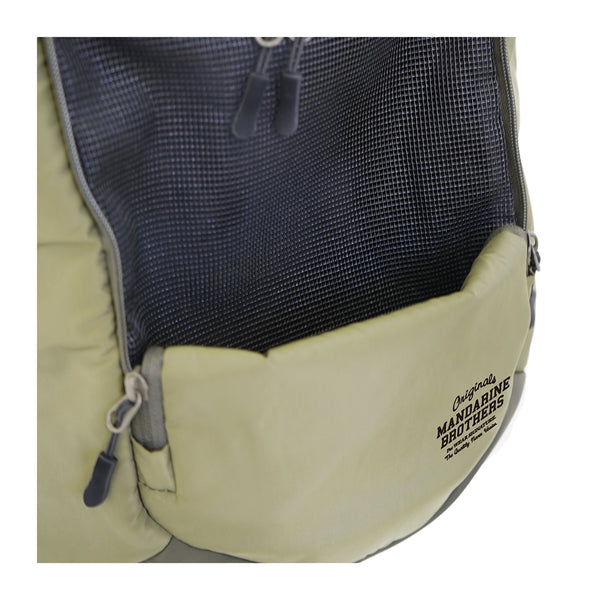 MNADARINE BROTHERS ( マンダリンブラザーズ ) WINSTON HUG BAG | キャリーバッグ | 犬 | ネコ | 猫 | お出かけ | 旅行 | 移動 | 2way | メッシュ | 抱っこ | 腰当 | まんだりんぶらざーず