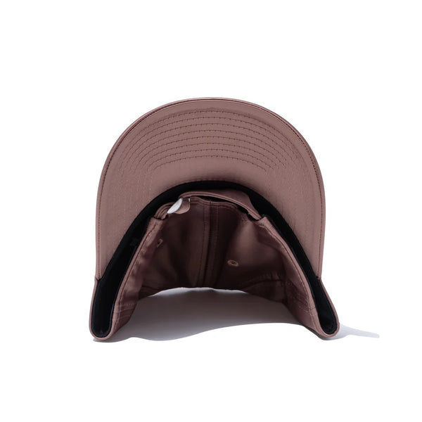 NEW ERA ( ニューエラ ) 9TWENTY Valentine's Day サテン サンディエゴ・パドレス アッシュブラウン | 帽子 | キャップ | 日よけ | ブラウン | バレンタイン | 14908289 | ポリエステル | サイズ調整 | お出かけ | プレゼント | ギフト | にゅーえら