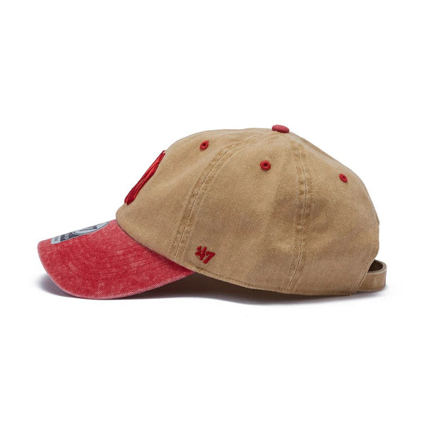 ’47 ( フォーティーセブン ) ’47クリーンナップ ニューヨーク・ヤンキース Eldin カーキ × レッド | 帽子 | キャップ | ヴィンテージ | 柔らかい | アジャスタブルキャップ | 定番 | ウォッシュド加工 | フィット感 | 14858325 | コットン