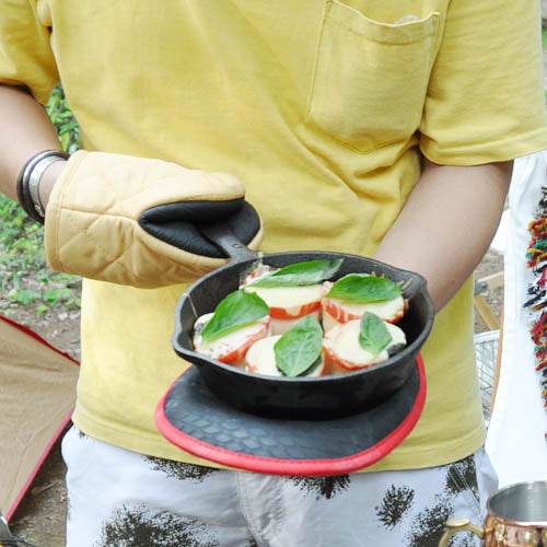DULTON ( ダルトン ) GLUTTON OVEN MITT グラットン オーブン ミット | 料理 | キッチン | 便利 | 可愛い | プレゼント | キャンプ | ホームパーティー | 180℃までOK | 耐熱 | ミトン | A515-545 | だるとん