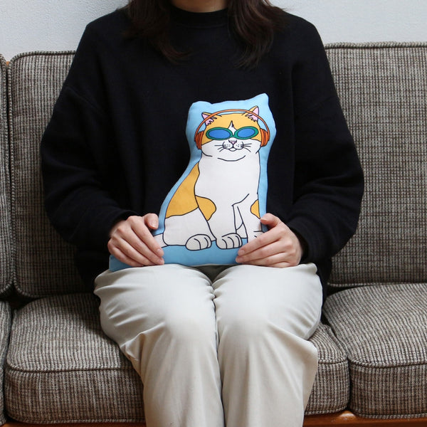 DETAIL ( ディテール ) The Enjoy C&D Club Cushion エンジョイ C&D クラブ クッション | 猫イラストクッション | ネコ | クッション | インテリア | ソファ | マイクロファイバー | プレゼント | 3666CGRN | 3666CBLU