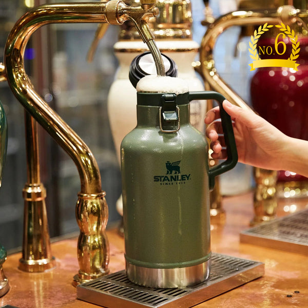 Stanley - STANLEY  グロウラー1.9L +スクナー2個セット Stanley - STANLEY グロウラー1.9L +スクナー2個セットの通販 by