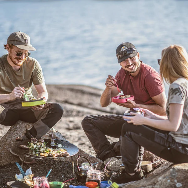 Wildo ( ウィルドゥ )  CAMP-A-BOX LIGHT / ウィルドゥ キャンプボックス ライト | 食器 | カトラリー | カトラリーセット | カラフル | 軽い | アウトドア | BBQ | キャンプ | レジャー | 花見 | CBL | うぃるどぅ