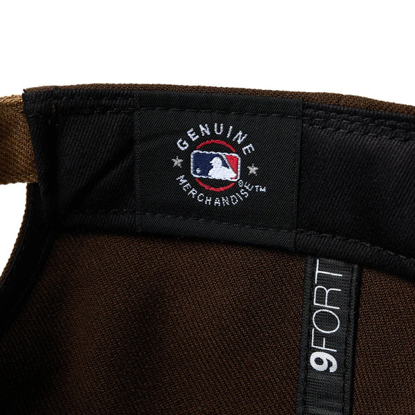 NEW ERA ( ニューエラ ) 9FORTY 2-Tone Woven Label サンディエゴ・パドレス ウォルナット カーキバイザー | 帽子 | キャップ | 日よけ | ポリエステル | ユニセックス | 14667826 | にゅーえら | アウトドア | キャンプ | お出かけ | レジャー