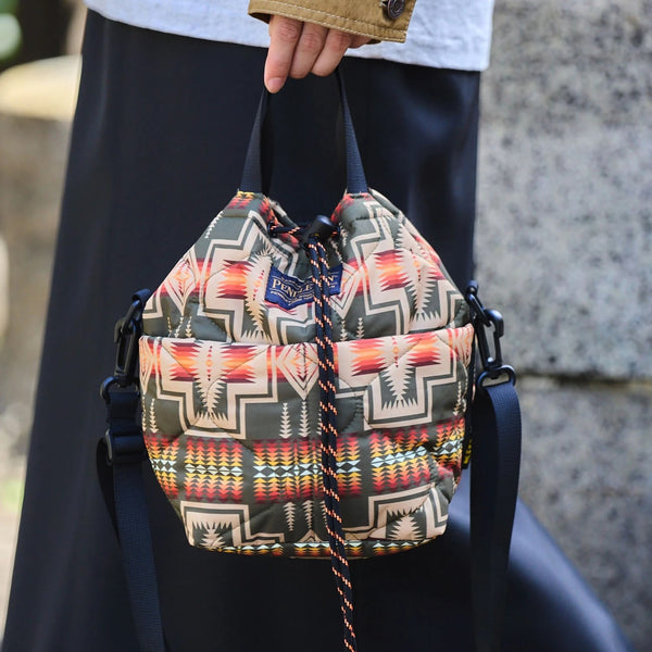 KiU ( キウ ) 【 PENDLETON® × KiU LMITIED ITEM 】 パデッドポケッタフルミニバッグ | K481 | バッグ | ショルダーバッグ | 小さめ | カバン | 秋冬 | オススメ | 丸い | 可愛い | お出かけ