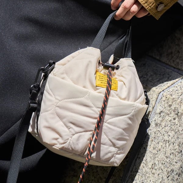 KiU ( キウ ) パデッドポケッタフルミニバッグ | K384 | バッグ | 2way | ショルダーバッグ | 撥水 | ハンドバッグ | 秋 | 冬 | オススメ | きう | キルティング | お出かけ | お散歩 | アウトドア | レジャー