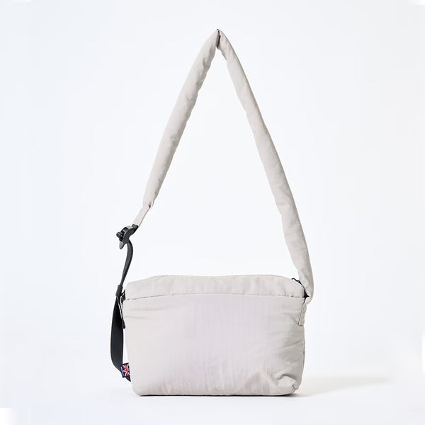 COBMASTER ( コブマスター ) COB-PADDED BUDDY SHOULDER ショルダーバッグ パデッドバディショルダー ミニショルダー レディース メンズ ユニセックス カジュアル 旅行 軽量 ふわふわ ポリエステル 81950100