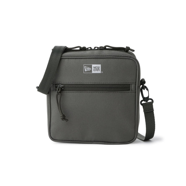 NEW ERA ( ニューエラ ) スクエア ショルダーポーチ 1.5L | ショルダーバッグ | シンプル | お出かけ | アウトドア | ミニバッグ | 小さめ | ボディバッグ | 四角い | ポリエステル | ユニセックス | にゅーえら