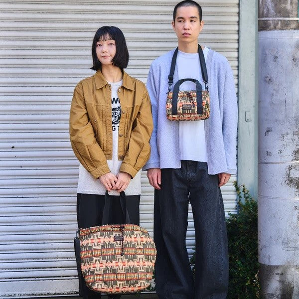 KiU ( キウ ) 【 PENDLETON® × KiU LMITIED ITEM 】 パデッドドロストトートバッグ | K482 | バッグ | トートバッグ | オシャレ | ペンドルトン | 肩掛け | 2way | 巾着 | シンプル | 撥水 | キルティング