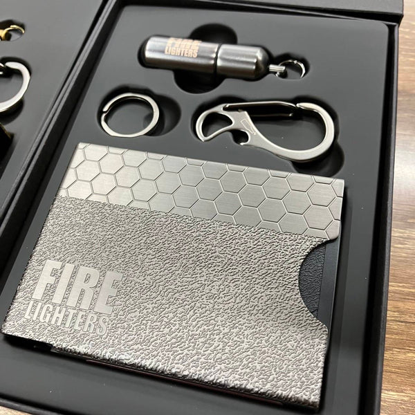 Niche Box Set / FIRE LIGTHERS 1箱付 キャンプ | アウトドア | マッチストライカー | セット | コンパクト | 持ち運び | 耐熱 | 防水 | オイルライター | ふぁいやーらいたーず | マッチ | 火起こし