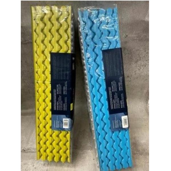 THERMAREST ( サーマレスト ) Ｚライトソル Ｒ | シルバー/レモン | キャンプ | アウトドア | コンパクト | 軽い | 登山 | キャンプ用品 | アウトドア用品 | 快適 | さーまれすと